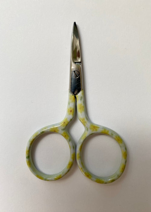 Daisies Scissors **NEW**